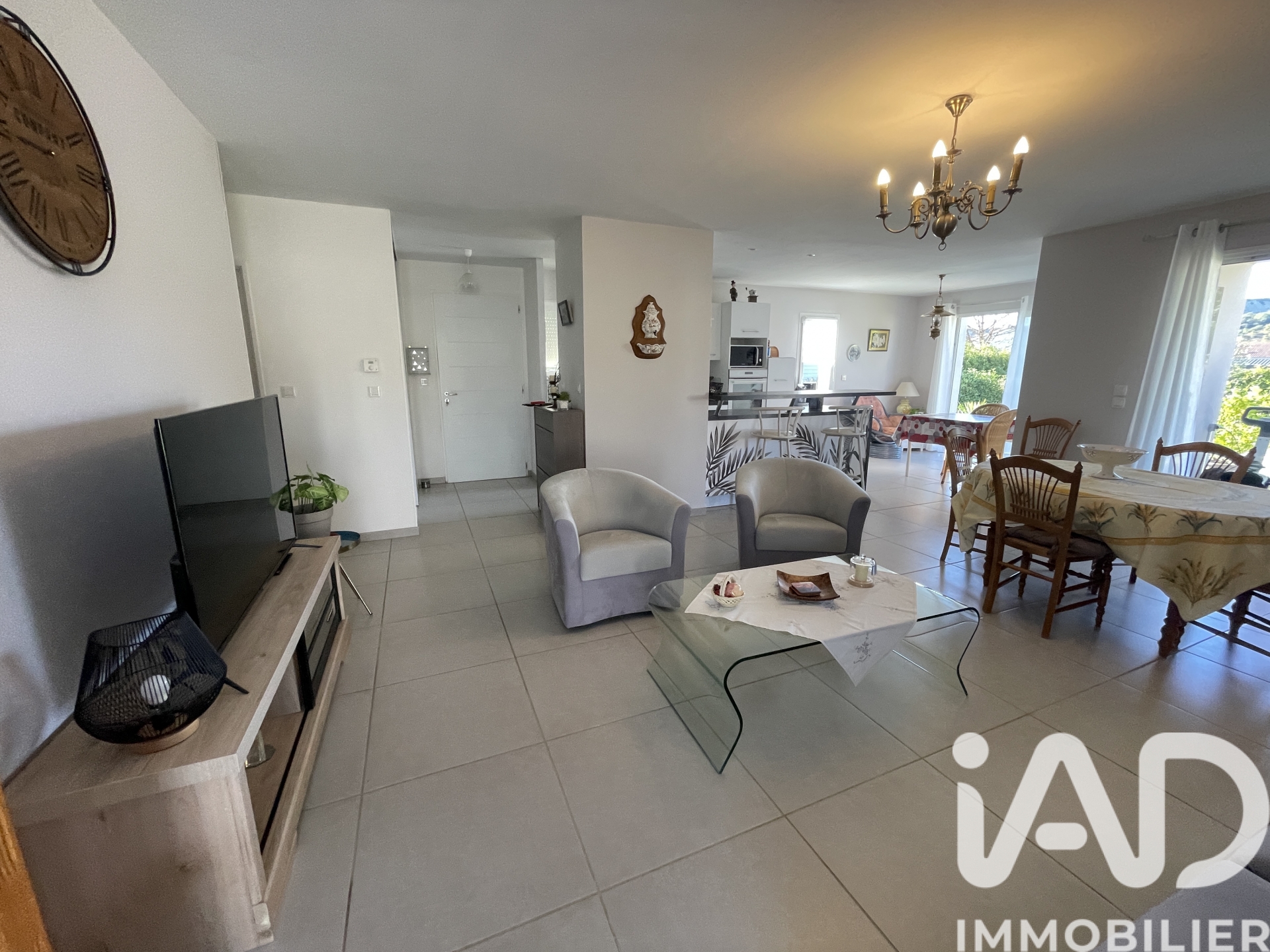 iad-1899116-5 Maison – 96 m²