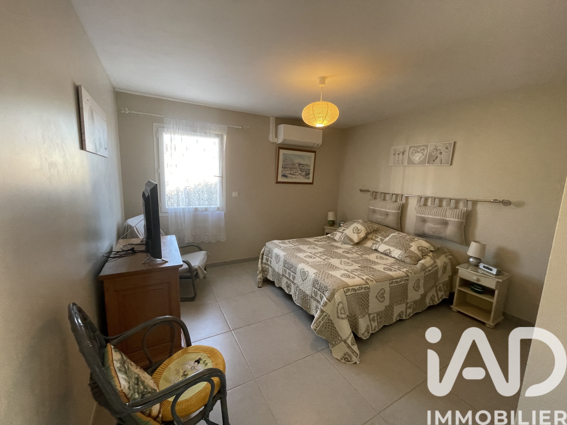 iad-1899116-8 Maison – 96 m²