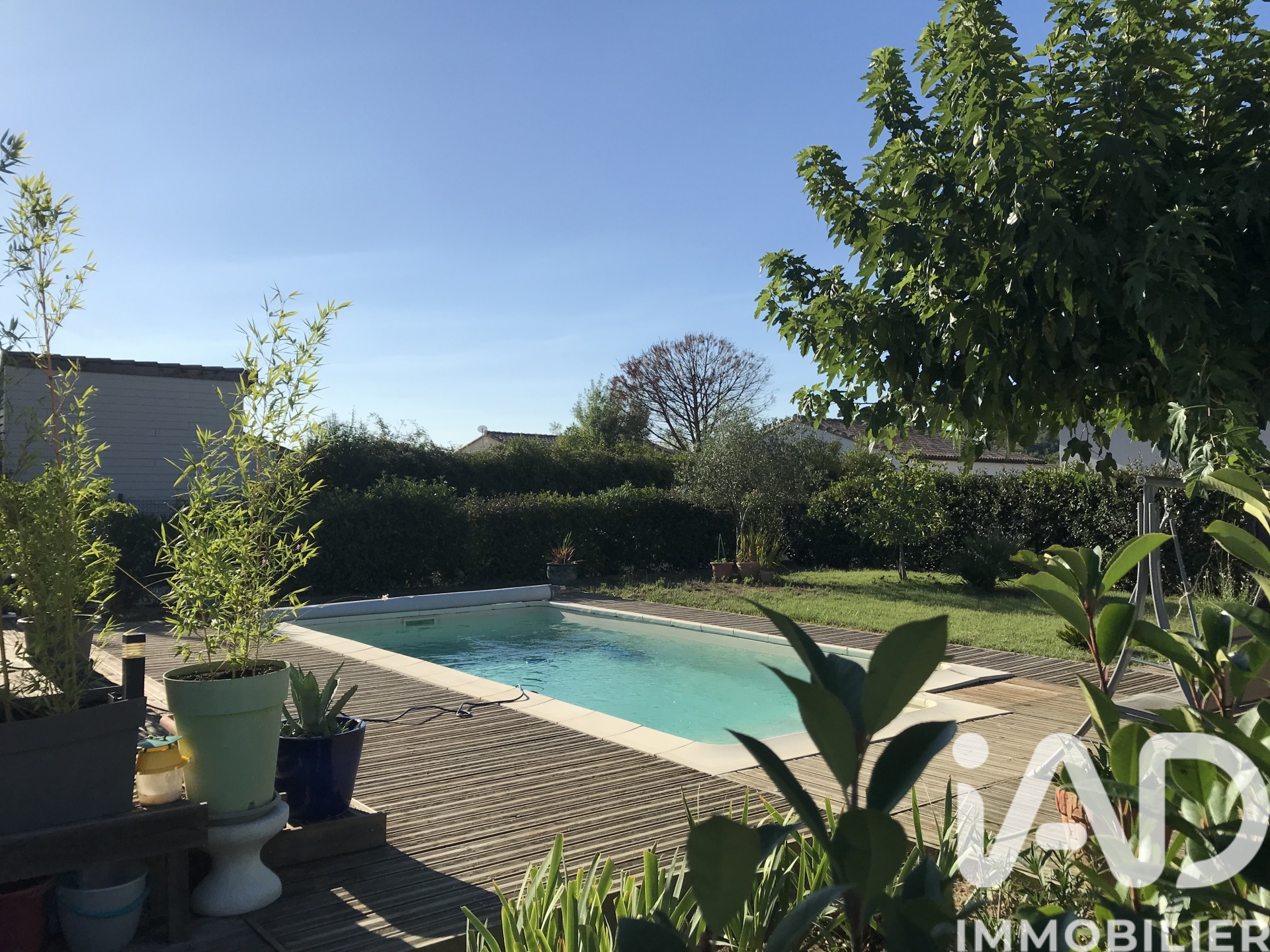 iad-1899116-2 Maison – 96 m²
