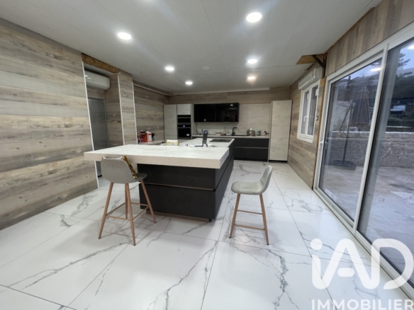 Immeuble – 944 m²