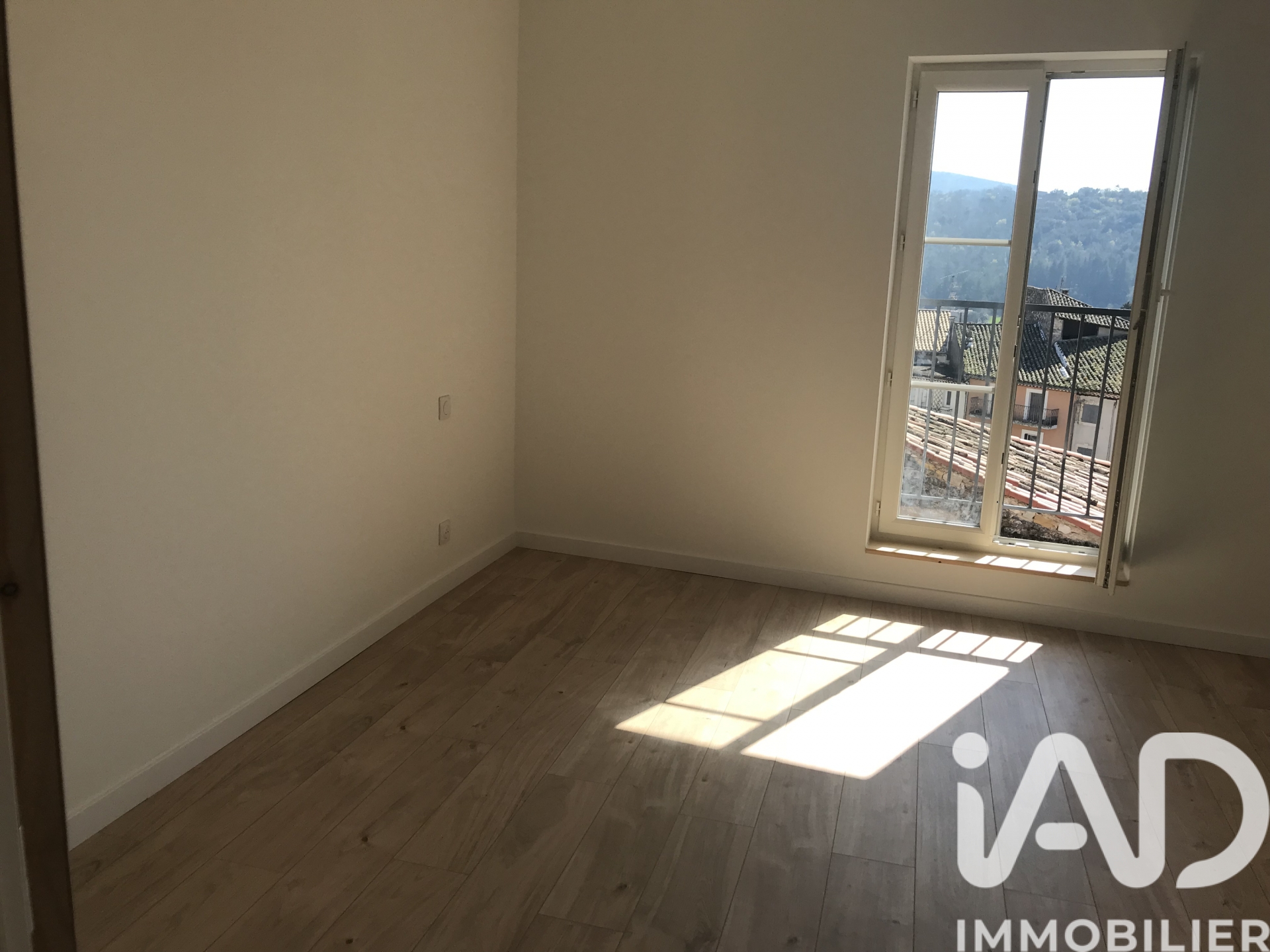 Appartement T2 – 63 m²
