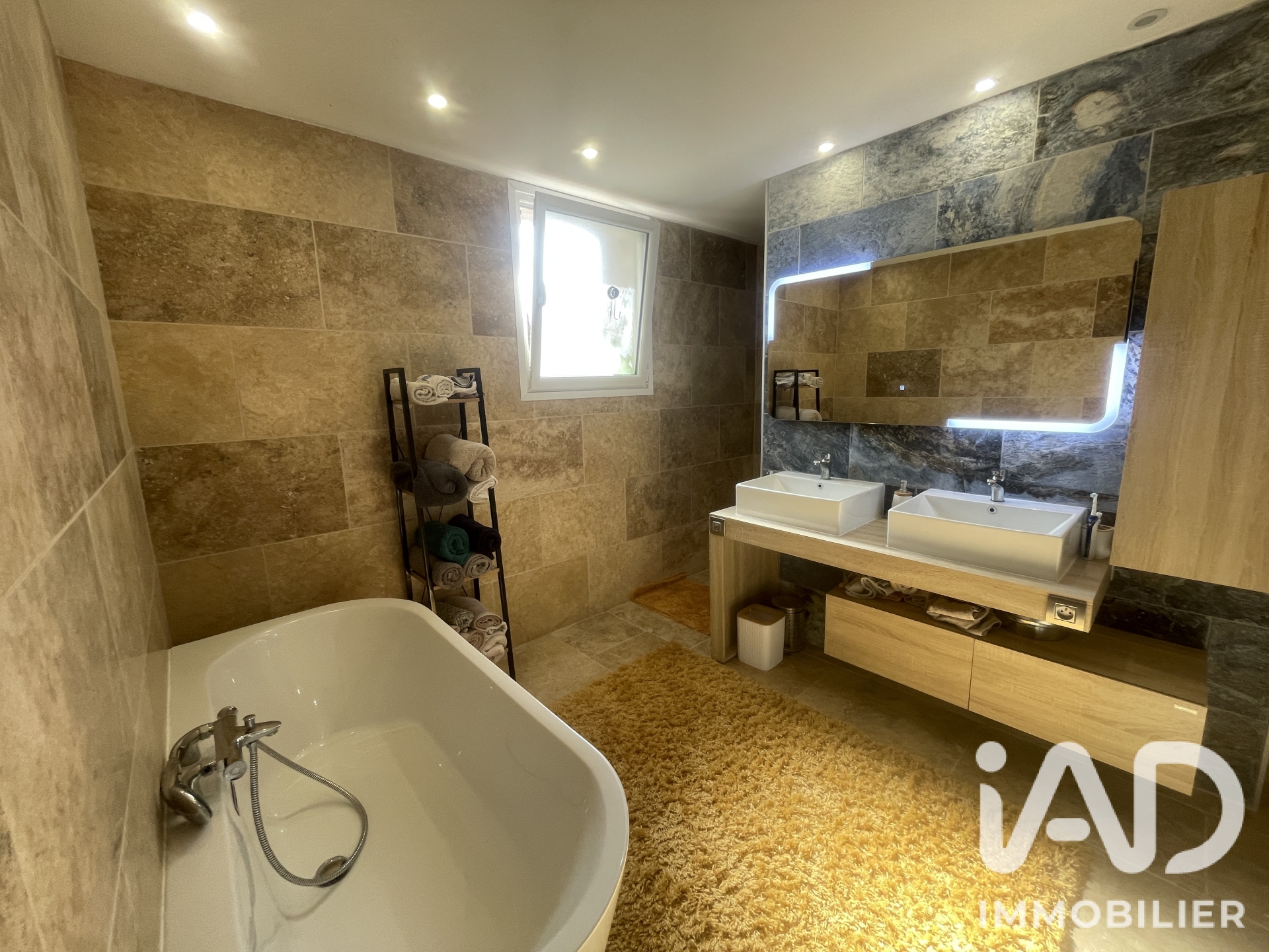 Mas – 183 m²