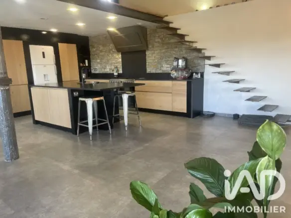 Mas – 183 m²